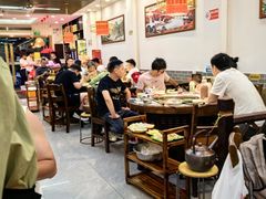 -地锅公社·现炒地锅鸡·地锅鱼·夜宵(罗锦路店)