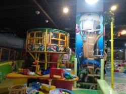 -利奥梦幻主题乐园(爱琴海购物公园店)