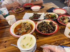 -冶建镜子·老南昌大排档·江西虾王(总店)