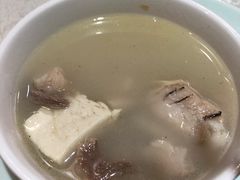 砂锅雅鱼-干老四雅鱼饭店(滨江西路店)