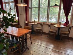 -雕刻时光咖啡馆(交大店)