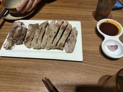 -贯贯吉·清真餐厅(浙江中路店)