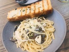奶油蘑菇宽意面-gaga(深圳南山益田假日广场店)