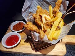 -辣尚瘾·烤鱼·新川菜(牡丹园直营店)