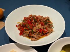 普洱糟辣椒炒黑猪肉-一坐一忘云南菜(嘉里中心店)