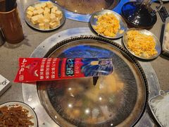 -山河屯铁锅炖·非遗东北菜(南山店)