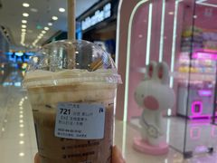 -瑞幸咖啡(江南万达三层店)
