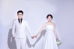 -全城热恋婚纱摄影(优质钻石店)