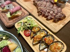 -悦享绿山墙西餐厅