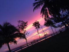 -Sunset Bar(丹绒亚路香格里拉店)