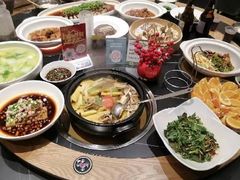 -黔蘑菇四季餐厅(观山湖店)