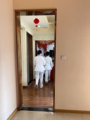 -成都苗方清颜专业祛痘