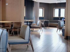 -星巴克(红房子店)