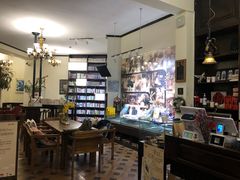 -良友书坊(安徽路店)