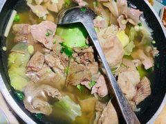 -全牛匠·乐山跷脚牛肉(新中关店)