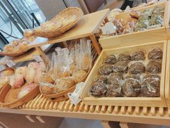 -崎本的店·专业酵种吐司(无锡万象汇店)