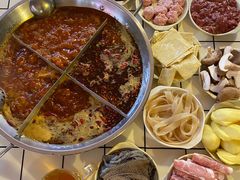 -储奇门鳝鱼火锅(总店)