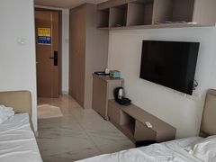 -城市之光公寓(广州西塱地铁站店)