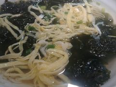 -馋三尺蟹粉小笼(人民广场店)