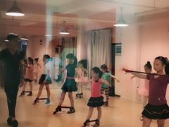 -雅米拉艺术中心(少儿舞蹈培训)
