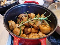 -LES ELITES 英集荟(南京西路店)