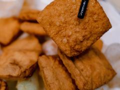 油煎臭豆腐-上海阿潘舟山海鲜店(东宝兴路店)