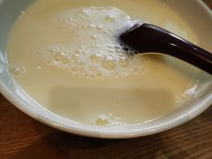 甜豆浆-三好食堂(煎饺·馄饨·肉饼米线·盛世广场店)