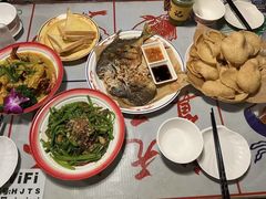 -辉记炭烧海鲜大排档·老字号(福田店)