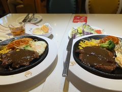 -汤姆家的牛排意面披萨(融创茂店)