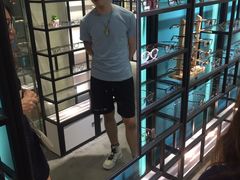 -Trend1881视光·蔡司视觉(领展广场店)
