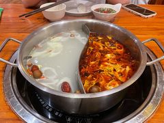 鸳鸯大锅-草原牧羊火锅·龙虾·烤鱼(杨浦店)