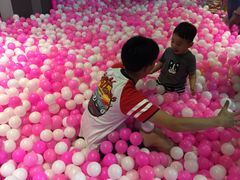 -蒙特利亲子乐园