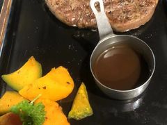 -必胜客(WOW中心城店)