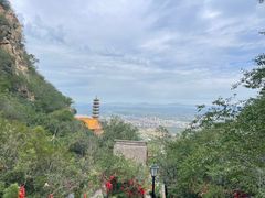 -鸡鸣山旅游景区