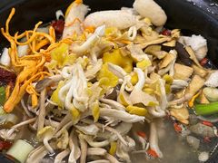 -菌乡缘·野生菌蒸汽鱼火锅(江边夜市店)