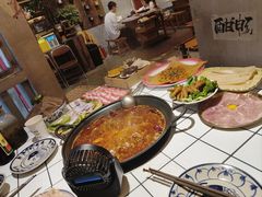 -旧街市鲜货老火锅(大光路店)