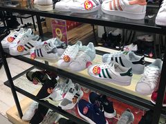 品牌三叶草-崇光百货(铜锣湾店)