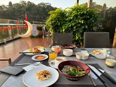 -璟象酒店-爱丽坊景观餐厅