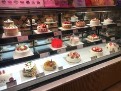 面包甜点陈列柜-巴黎贝甜(龙之梦购物中心虹口店)