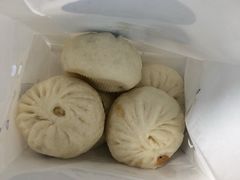 -李与白包子铺(桐梓林店)