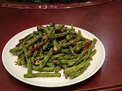 -老街坊美食汇(玉兰大街店)