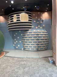 -奈尔宝家庭中心·亲子餐厅(鄞州万达店)