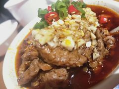 -炉小二铜锅牛蛙•川湘菜(三里屯店)