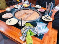 -三里屯土灶炖公鸡地锅鸡(江东店)