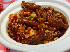 -辣小鲜·南昌大排档(船山路店)