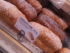 -巴黎贝甜(大宁国际商业广场店)