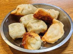 -黄阿姨锅贴大王(万航渡路店)