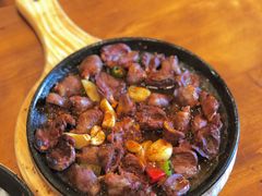 -老东镇啤酒屋海鲜加工·蒸汽海鲜·海鲜烧烤(台东店)