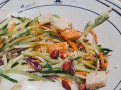 -陇上秦轩西安biangbiang面(EFC欧美金融商业城店)