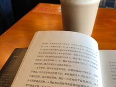 香草拿铁-西西弗矢量咖啡(万象城店)